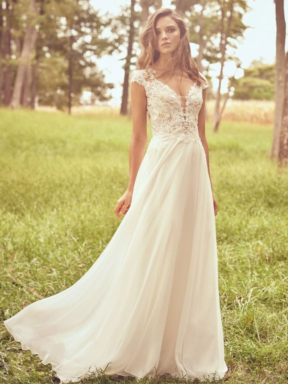 Lillian West 66077 Wedding Gown Chiffon Size 14 NEW